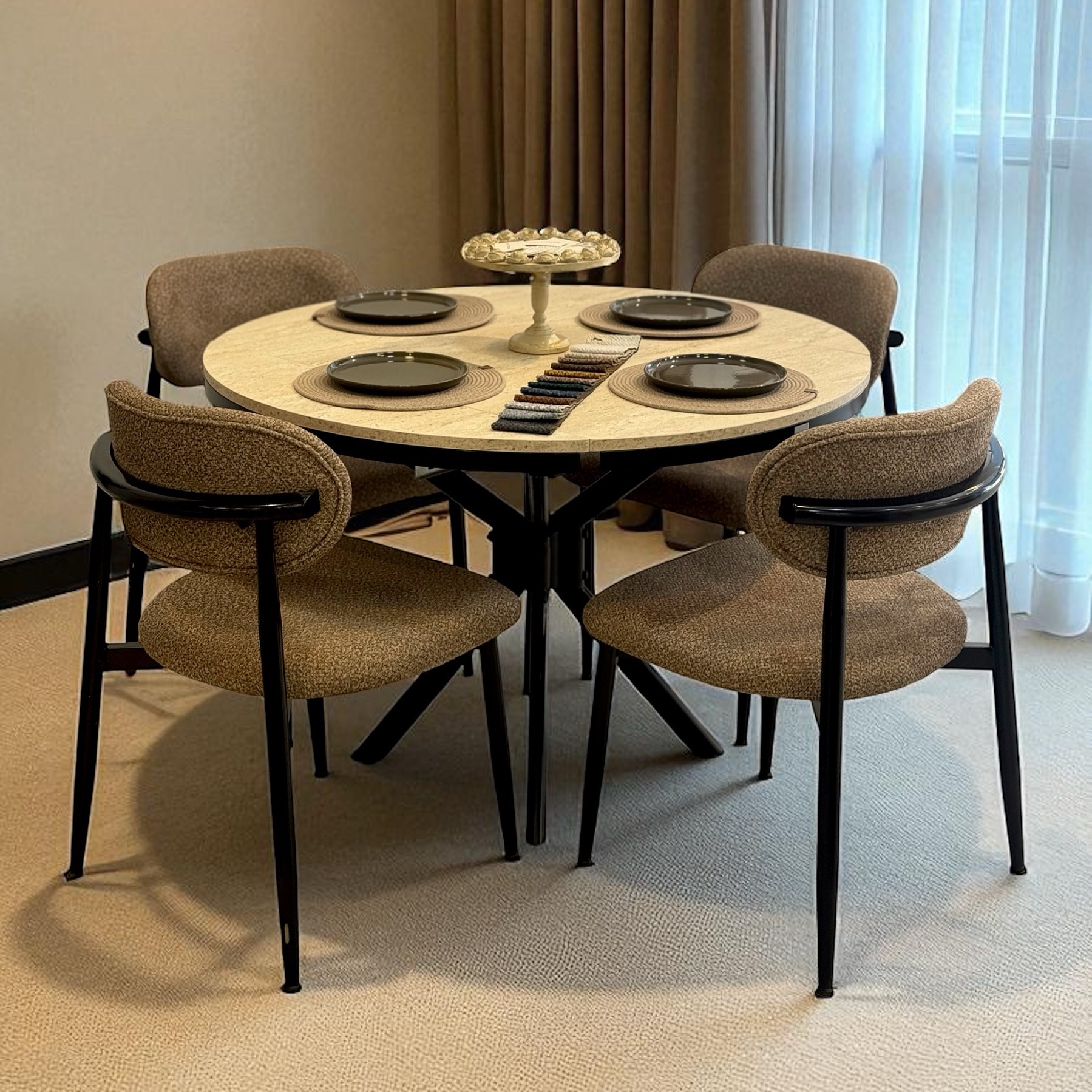 Lion Sandalye & Lion masa takımı