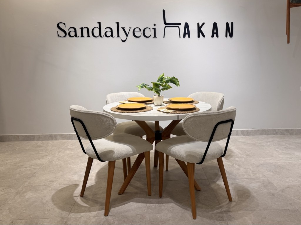 Liora Masa Takımı (TEŞHİR)